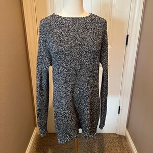 GAP Monochrome Knit Sweater with Zipper detail